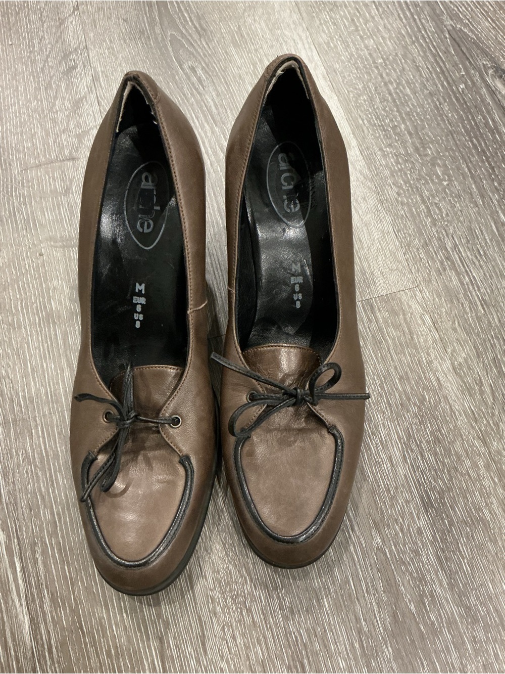 Arche Brown Leather Loafer Flats with Tie Detail, Size 8